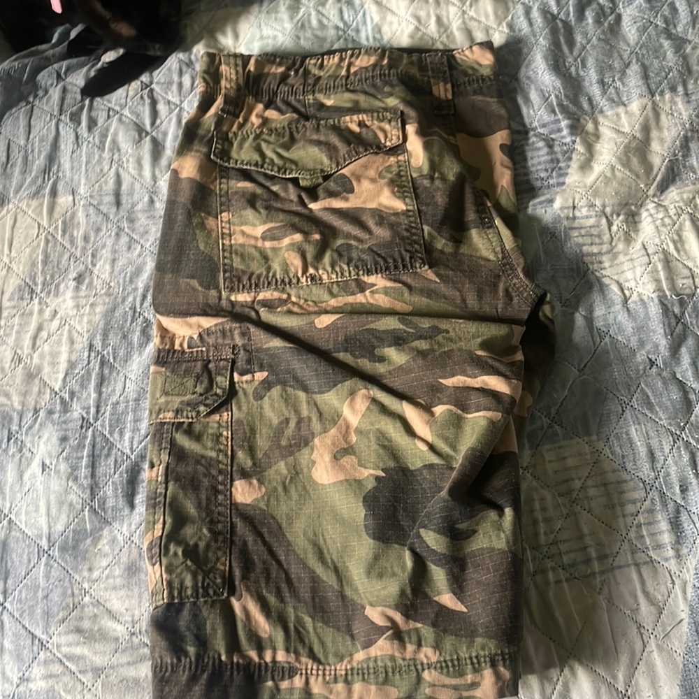 Men Camo shorts